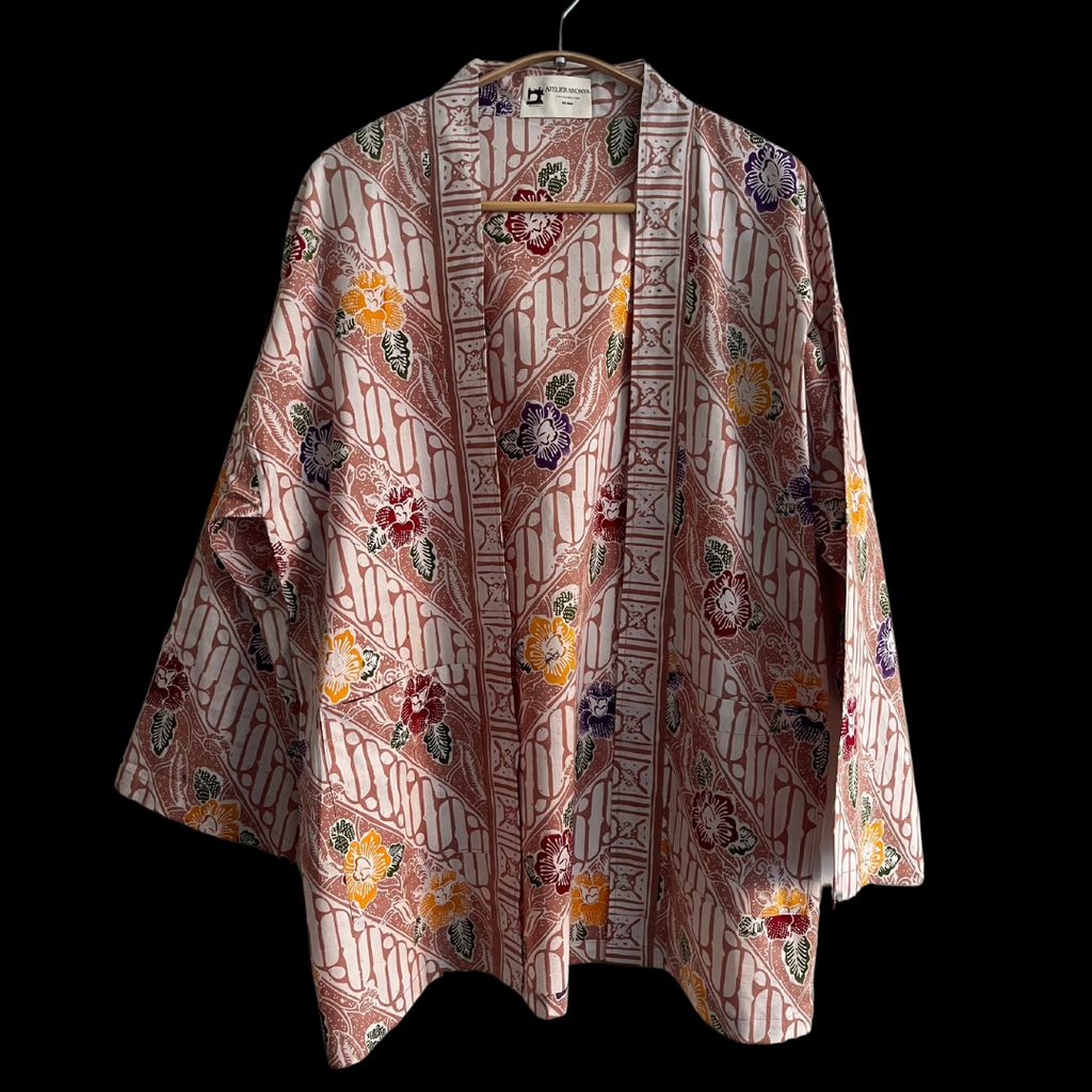 Multicolour Outer