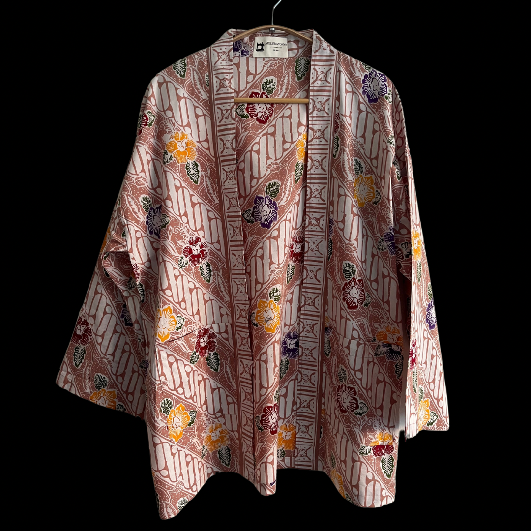 Multicolour Outer