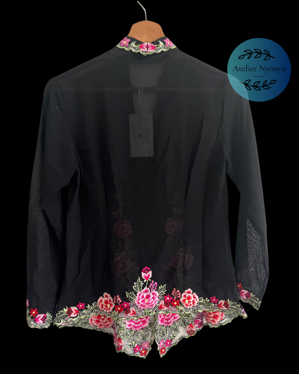 kebaya kerancang hitam